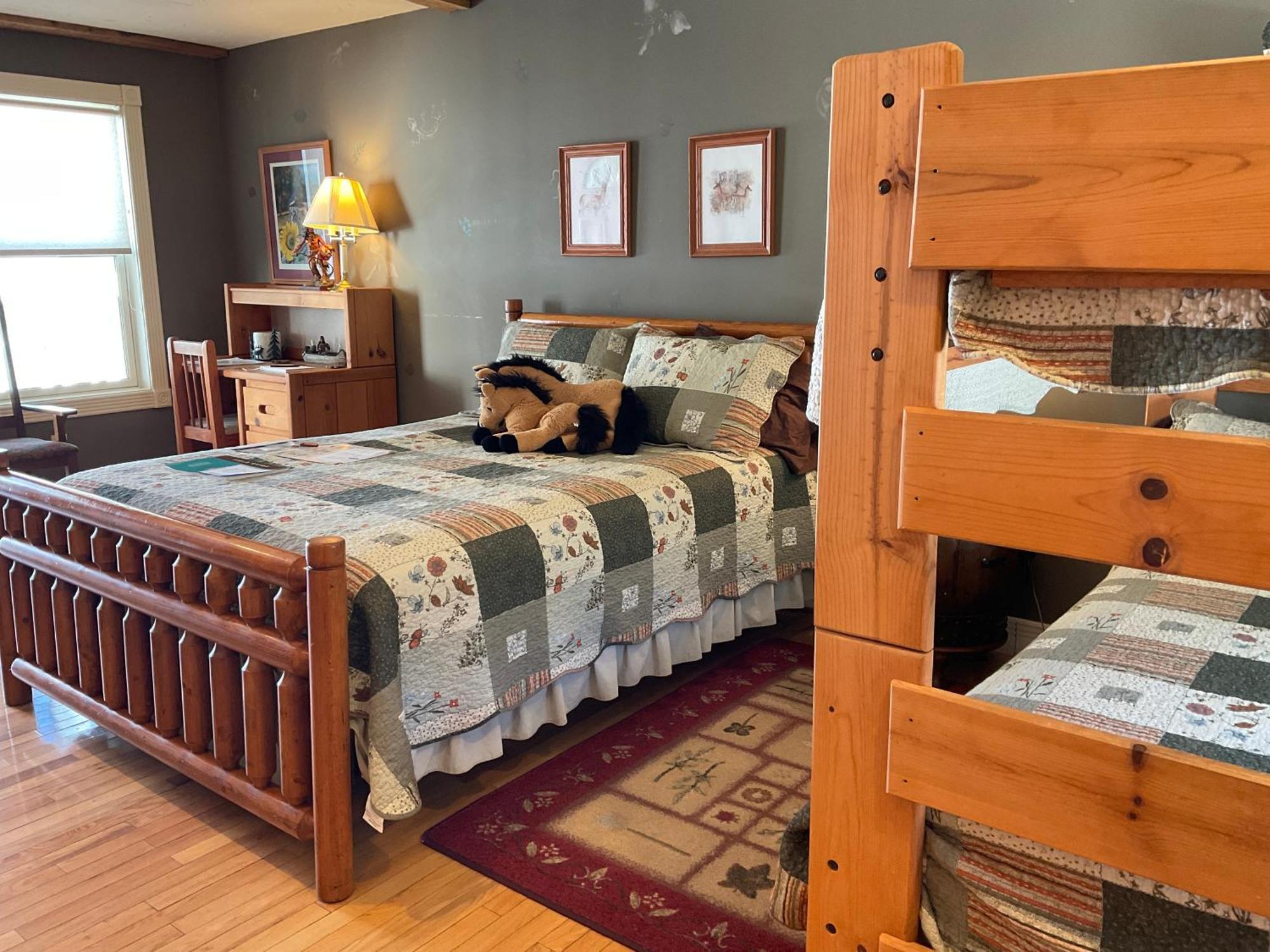 Mountain Quest Inn Marlinton エクステリア 写真
