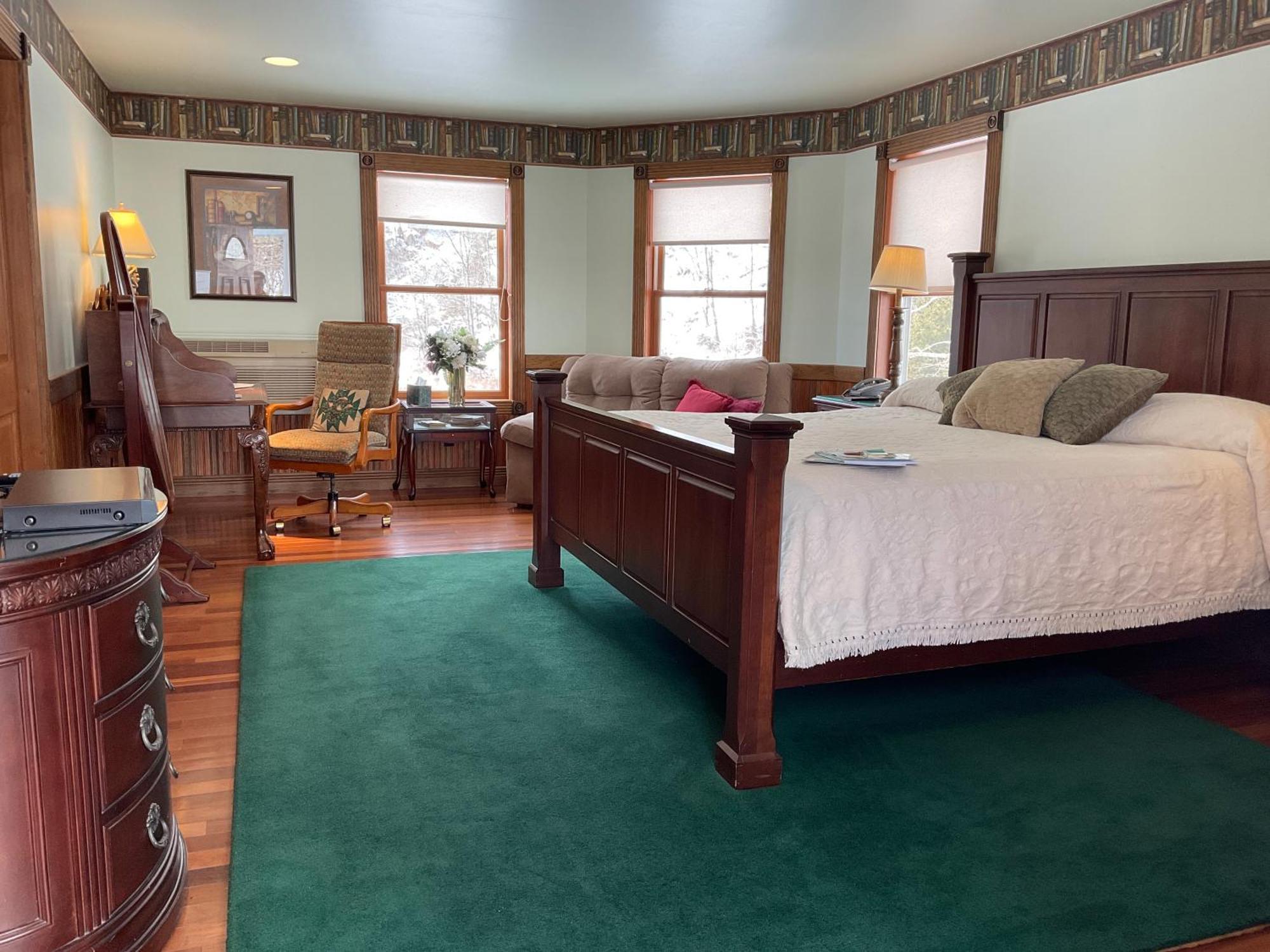 Mountain Quest Inn Marlinton エクステリア 写真