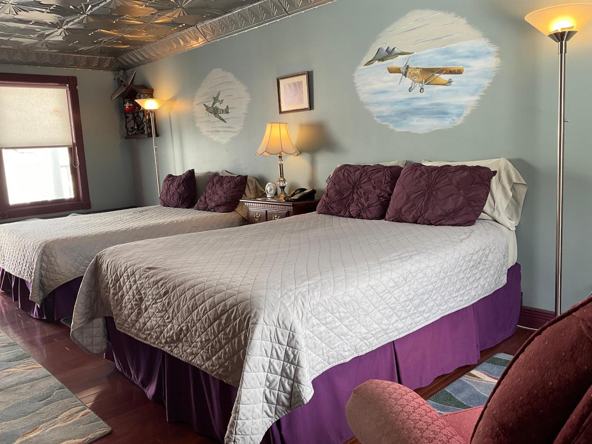 Mountain Quest Inn Marlinton エクステリア 写真